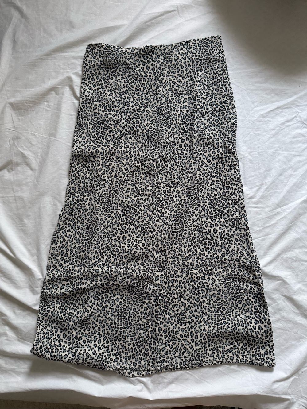 Brandy Melville Leopard Print Midi Skirt